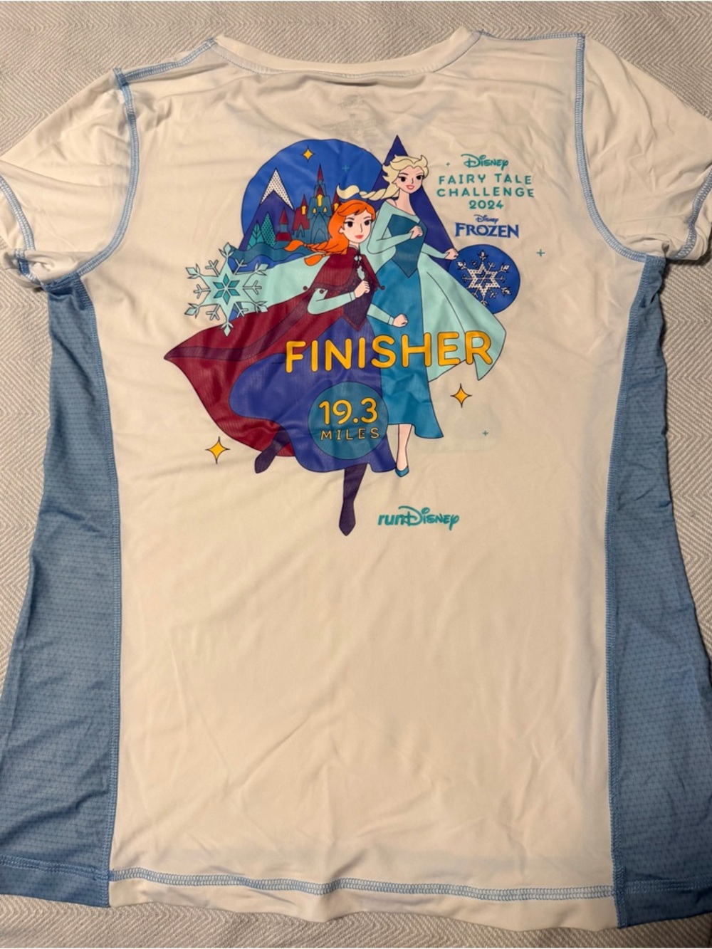 Disney Frozen Finisher Short Sleeve Tee - White & Light Blue